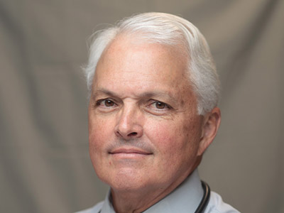 Stanley Combs MD internal medicine doctor in Phoenix AZ